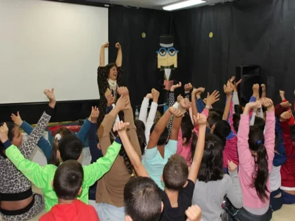 universo di apprendimento attraverso la lettura nei bambini